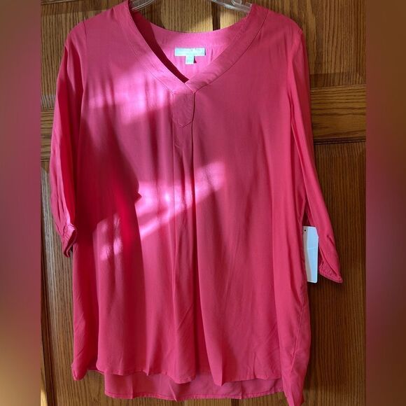 NWT  medium 14/16 Woman Within pink coral 3/4 sleeve vneck pleated pattern - Picture 1 of 6